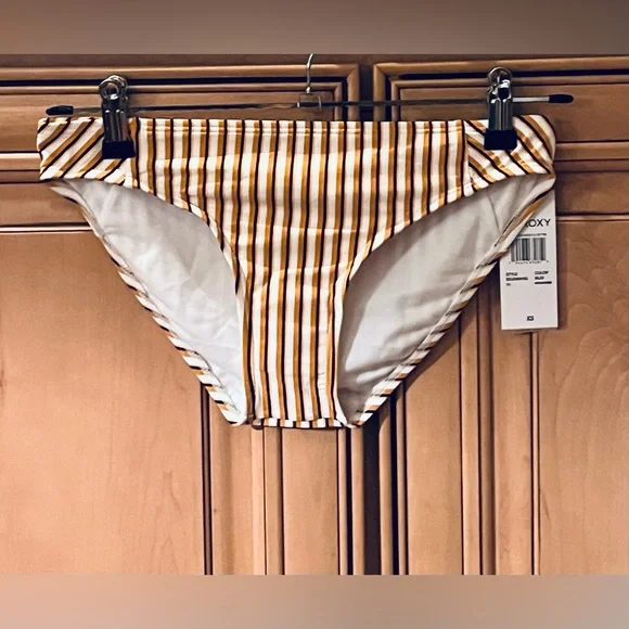 NWT Roxy Beach Classics Full Bikini Bottom - Picture 7 of 14